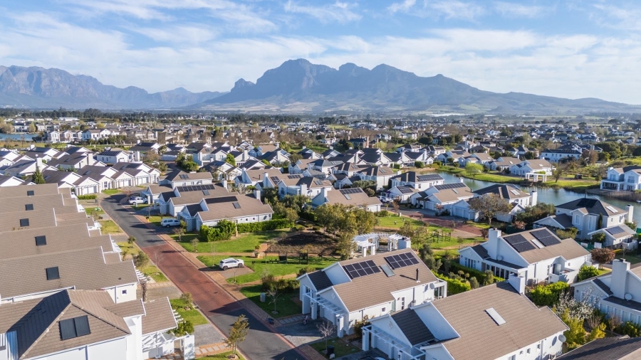 3 Bedroom Property for Sale in Val De Vie Estate Western Cape
